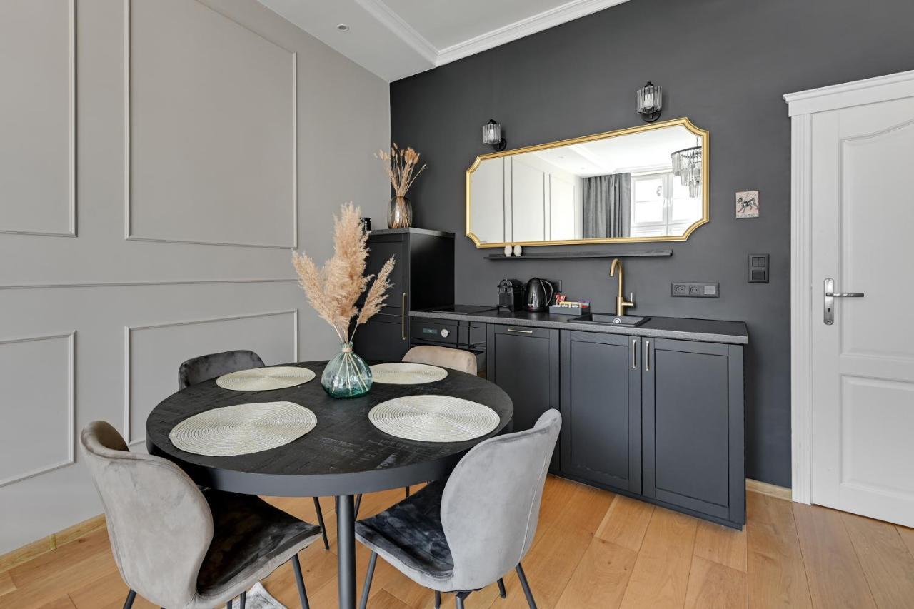 Old Town Ogarna IV Glamour By Downtown Apartments Gdańsk Kültér fotó